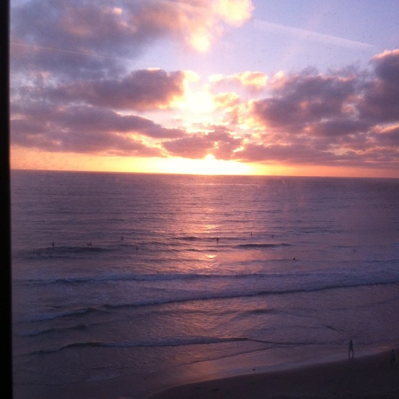 Profile Picture of Mari Jimenez (@loszene) on Poshmark