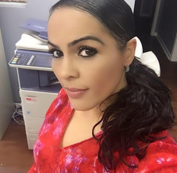 Profile Picture of Glenis Rodriguez (@glenis_r) on Poshmark