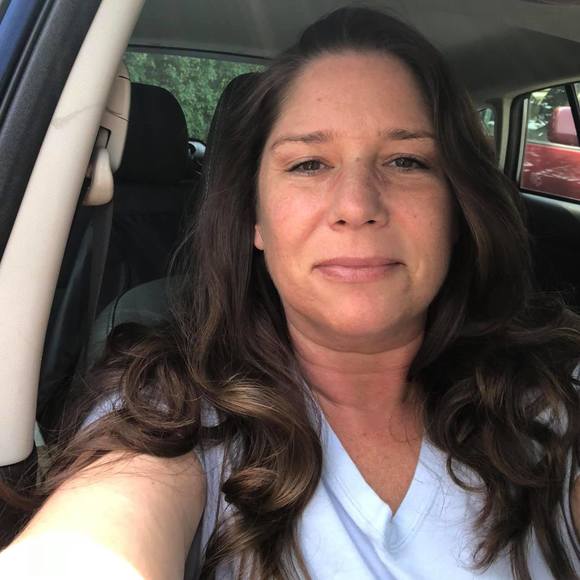 Profile Picture of Cindy Fritchman (@cindyfritchman) on Poshmark