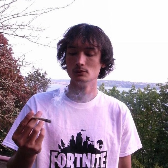 Profile Picture of Ben Hopes (@ben_hopes) on Poshmark