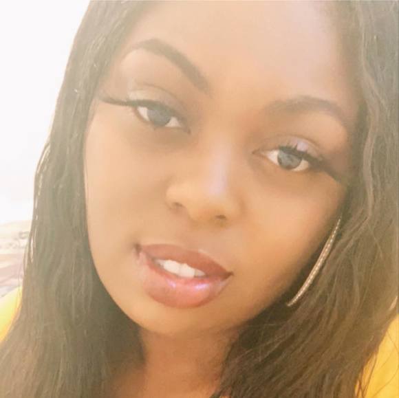 Profile Picture of Cora Mitchell (@co_ko07) on Poshmark