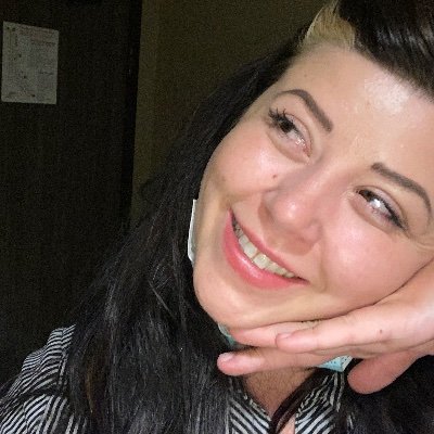 Ashley Vivian - Twitter Profile Picture of Ashley Vivian (@AshleyVivian2) on Twitter