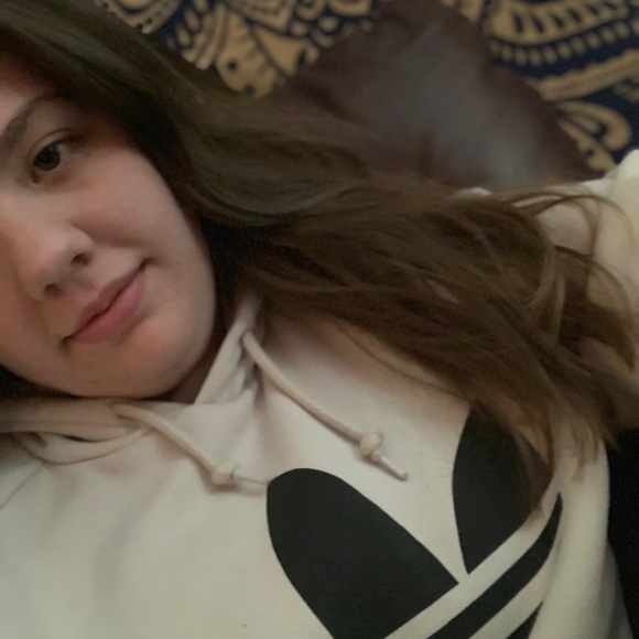 Chris Hewitt - Poshmark Profile Picture of Chris Hewitt (@chrishewitt1968) on Poshmark