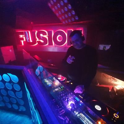 Profile Picture of Steve (@DJChipper) on Twitter