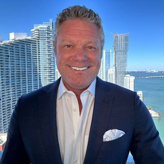 Profile Picture of James Van Fleet (@jimvanfleet) on Instagram