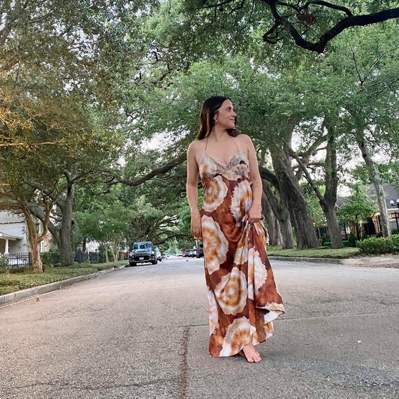 Profile Picture of Ashley Scipione (@ashleyskip) on Poshmark