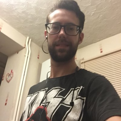 James Darby - Twitter Profile Picture of James Darby (@RockMusicFan93) on Twitter