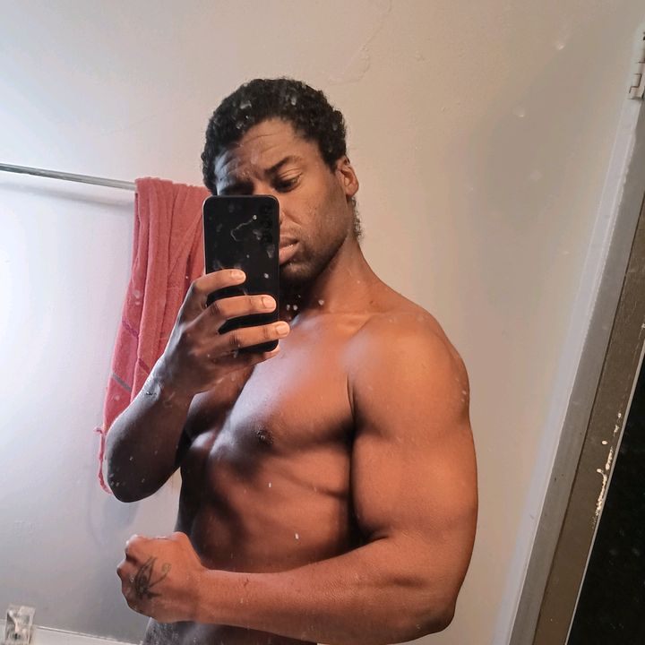 Profile Picture of James (@jamesz961) on Tiktok