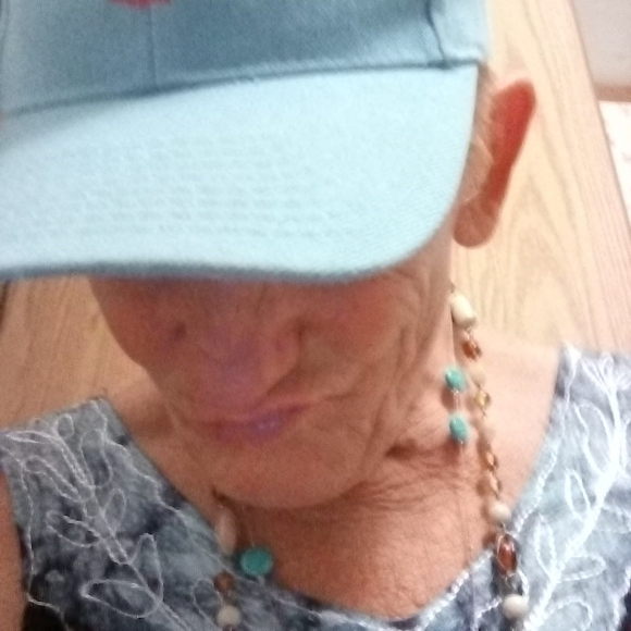 Profile Picture of Lori Rawdon (@lrw9116) on Poshmark