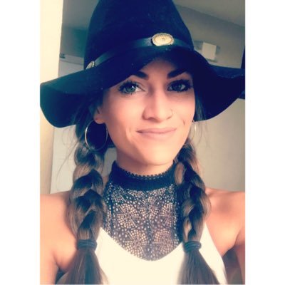 Profile Picture of Sarah Watson (@Sarah_ChandlerW) on Twitter