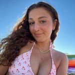 Profile Picture of Lily Hanna (@lilyhanna3) on Instagram