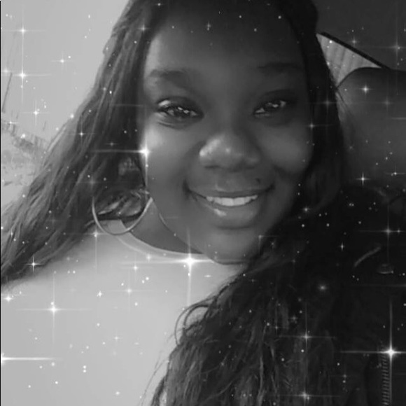 Profile Picture of Quaneisha Jordan (@quanshay19) on Poshmark