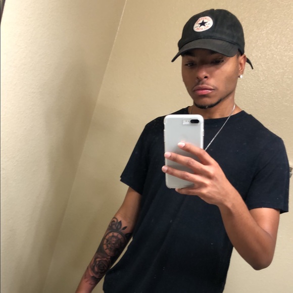 Profile Picture of Roy Spell (@roy_spell) on Poshmark