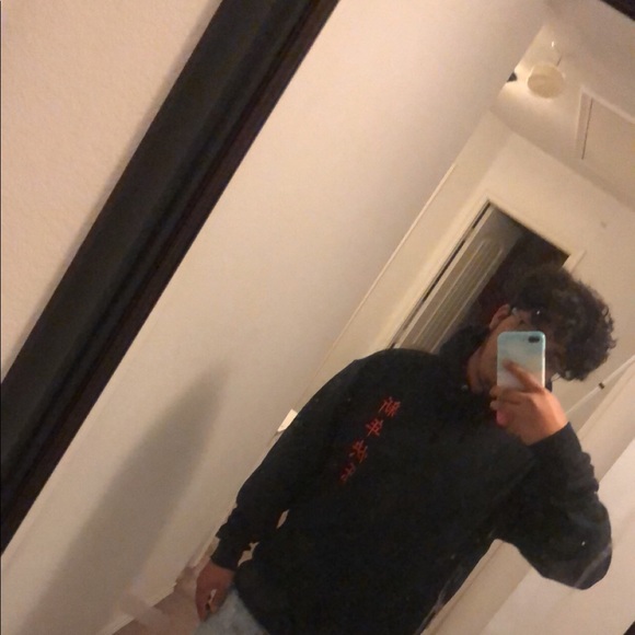 Profile Picture of Jacob Lomas (@jacob_lomas) on Poshmark