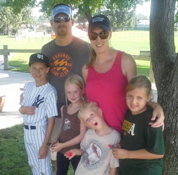 Profile Picture of Luwinn Lister (@luwinnl) on Poshmark