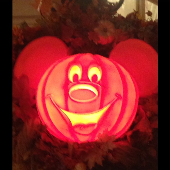 Profile Picture of Jeff Edens (@edens33) on Poshmark