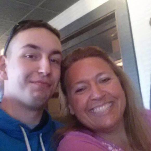 Profile Picture of Whitney Befort (@whitneybefort) on Poshmark