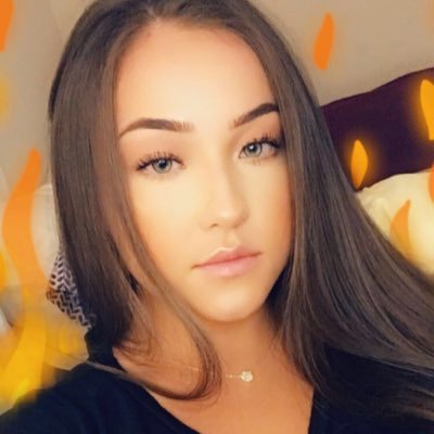 Profile Picture of Alyssa Medina (@xAlysssaaxx) on Twitter