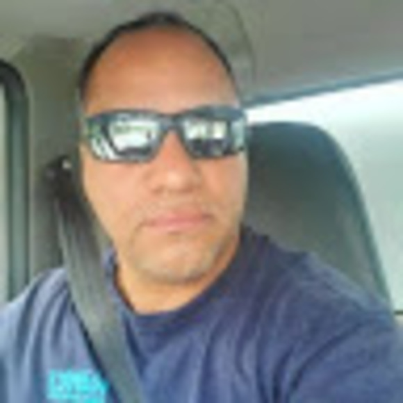 Hector Lorenzo - Poshmark Profile Picture of Hector Lorenzo (@ke4bvf69) on Poshmark