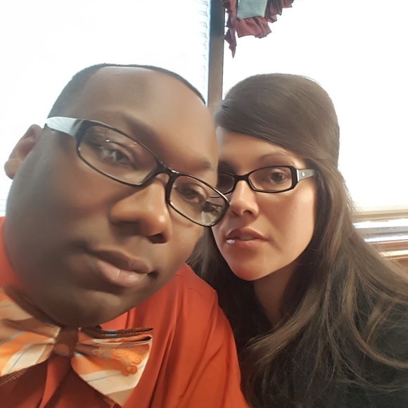 Profile Picture of Danielle Alexander (@hyrum_711) on Poshmark