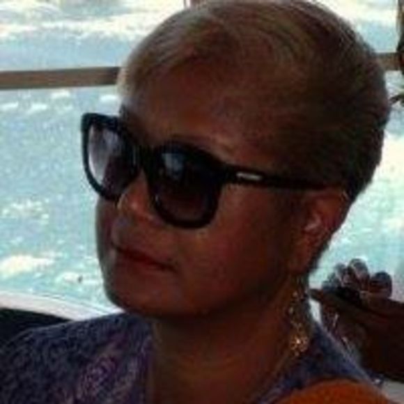 Profile Picture of Frances Hayes (@fle650) on Poshmark