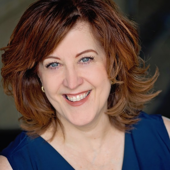 Profile Picture of Maryann Zschau (@mzbergman) on Poshmark