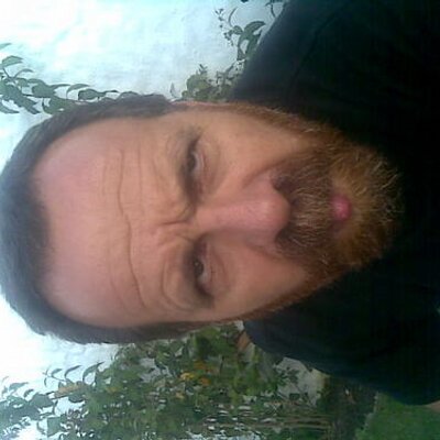 Profile Picture of Daniel Benavente (@benaventecolo) on Twitter