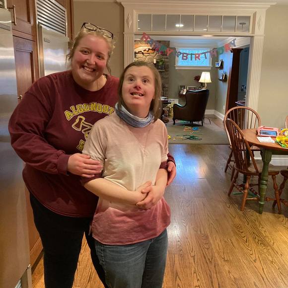 Liz Gadaire - Poshmark Profile Picture of Liz Gadaire (@lizgadaire75) on Poshmark