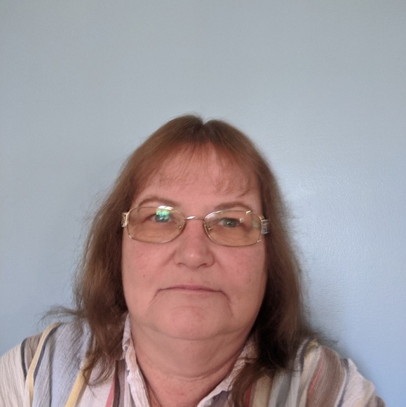 Profile Picture of Peggy Deboard (@pegdeboard) on Poshmark