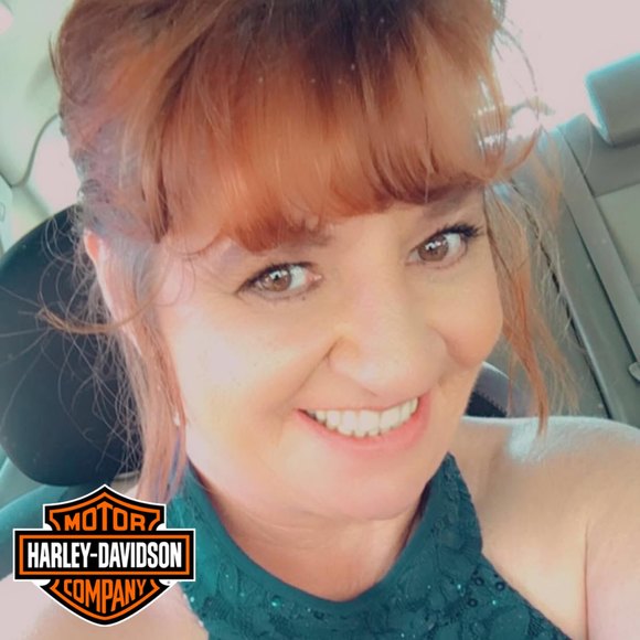 Profile Picture of Dawn Edmonds (@dawn_edmonds) on Poshmark