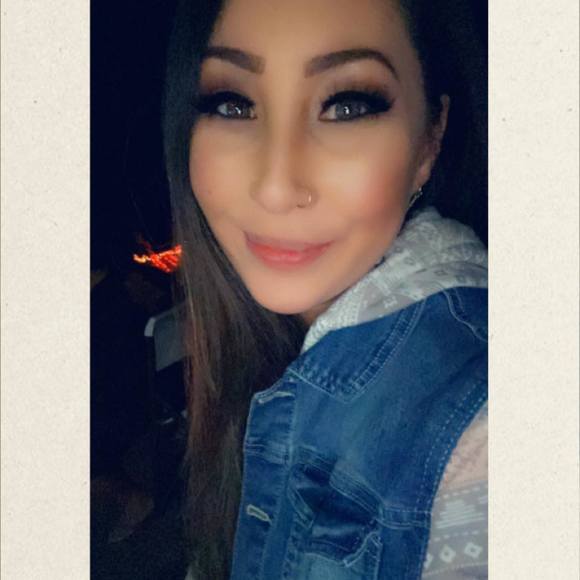 Profile Picture of Sarah Hashimoto (@kaiulani071813) on Poshmark