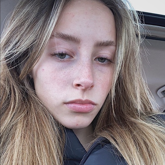 Profile Picture of Sarah Zuckerman (@sarah_zuckerman) on Poshmark