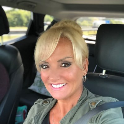 Profile Picture of Beverley Pearson (@Beverle10181617) on Twitter