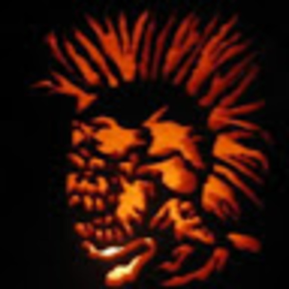 Profile Picture of Luther Boorn (@lutherboorn) on Poshmark