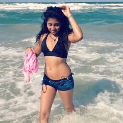 Profile Picture of Sarah Singh (@x3sarahx) on Twitter