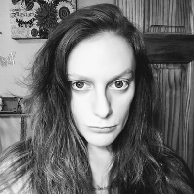 Profile Picture of Karli Padrta (@CrimsonKarli) on Twitter