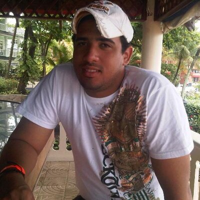 Profile Picture of Emanuel Castillo (@emanuel_ed) on Twitter
