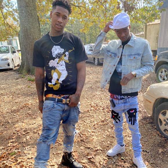 Profile Picture of Jayye Cinco (@jayye5) on Poshmark