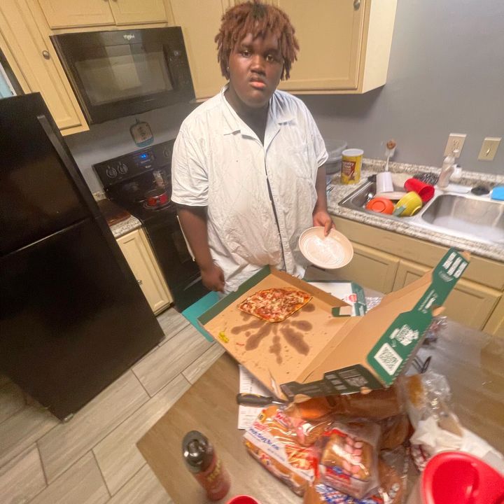 Profile Picture of Carlton carter (@yungtmsh) on Tiktok