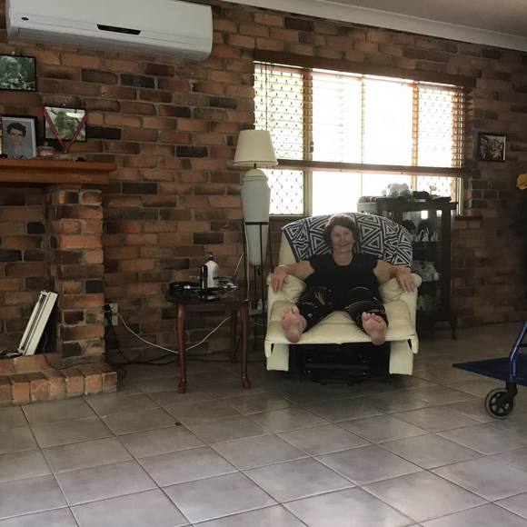 Profile Picture of Kay Reid (@rdu59274) on Poshmark
