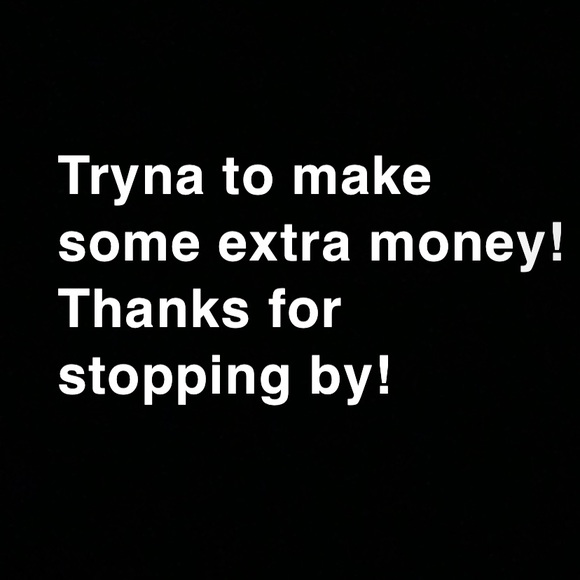 Profile Picture of David Lu (@davidsposh) on Poshmark