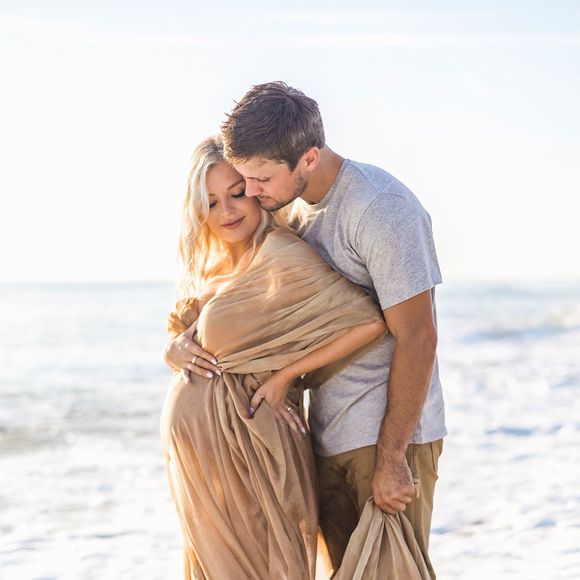 Profile Picture of Kelsey David (@kelseydavid) on Poshmark