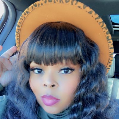 Profile Picture of Tametra Eiland-Thomas (@pro_to_typ) on Twitter