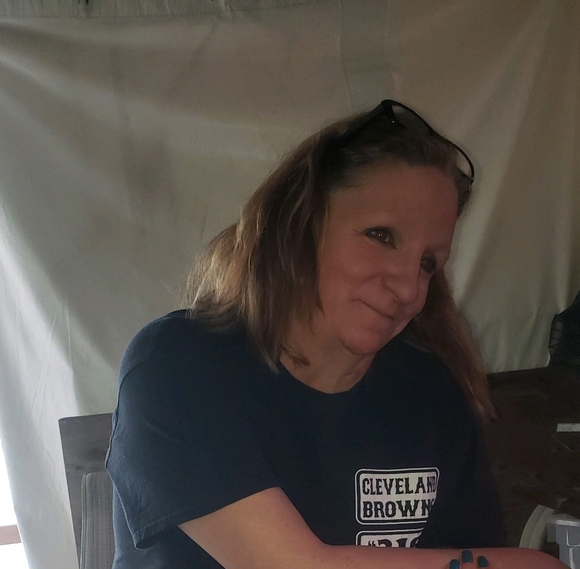 Profile Picture of Jo ann Parker (@parkerjoann96) on Poshmark