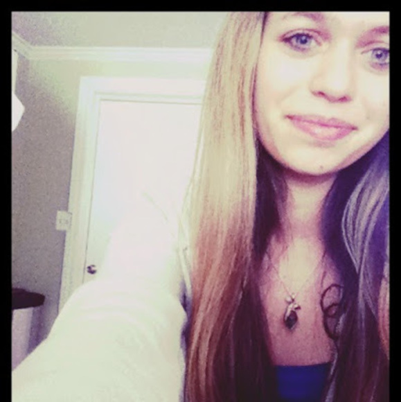 Profile Picture of Bobbie Stanley (@bstanley2510) on Poshmark