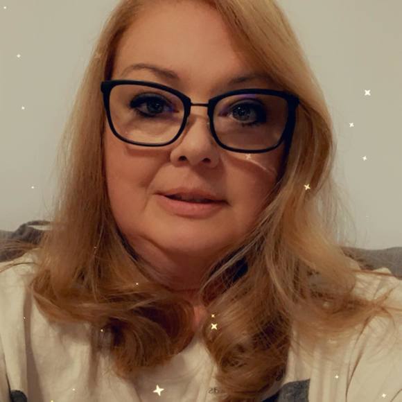 Profile Picture of Tina Fitzpatrick (@tinafitz211) on Poshmark
