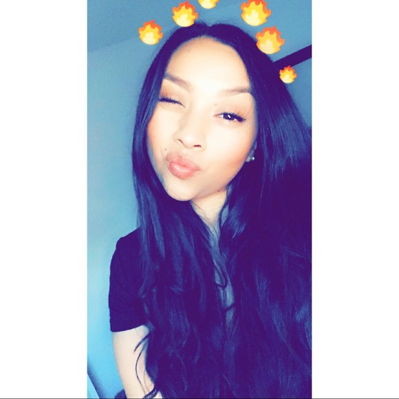 Profile Picture of Nancy Castillo (@nanncie) on Poshmark