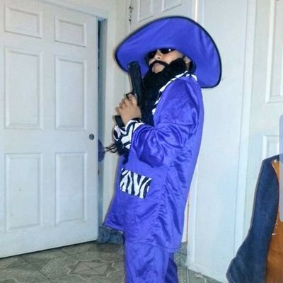 Profile Picture of Alexander (@TheQuest97) on Twitter