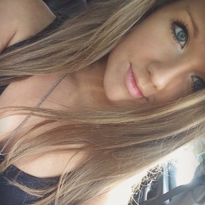 Profile Picture of Tori Hubbard (@vicmichub) on Twitter