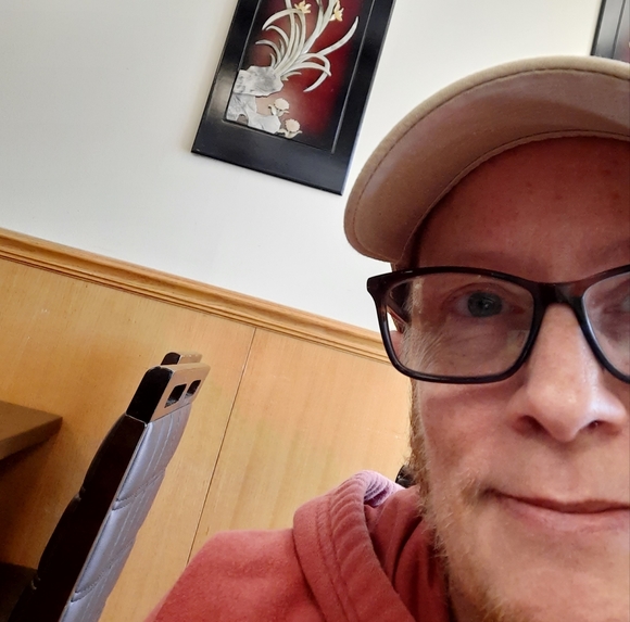 Profile Picture of Lucas A (@echo801) on Poshmark